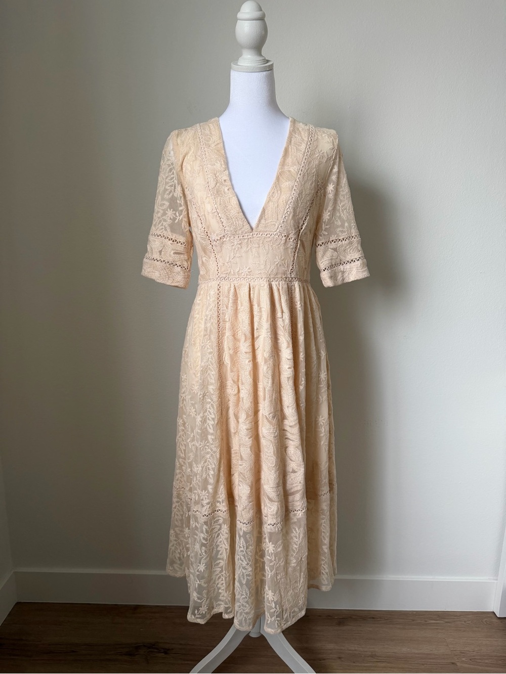 Free People Mountain Laurel Lace Midi Dress Cream Size 6 Boho Romantic - Picture 4 of 13